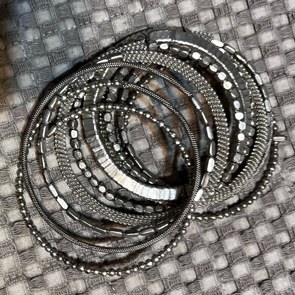 Silver beaded Coiled Bracelet - Picture 7 of 8